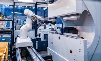 磐云科技 非標(biāo)自動化設(shè)計與機器人研發(fā)的創(chuàng)新融合